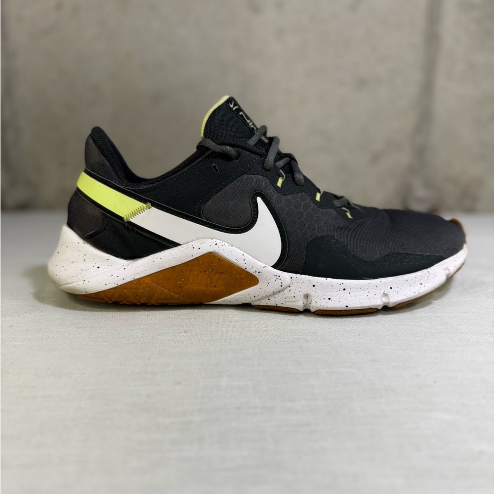 LEGEND ESSENTIAL 2 'IRON GREY LIMELIGHT'